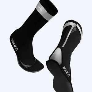 ZONE3 Neoprensocken für Freiwasser - (2mm) - Schwarz/Silber Sale