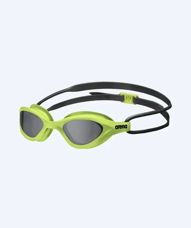 Arena Schwimmbrille für Freizeitschwimmer - 365 - Gelb (Smoke Scheiben) Mega-Angebot