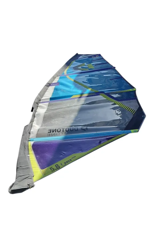 F Pace Windsurfsegel Duotone 2026 gebraucht Schneller Versand